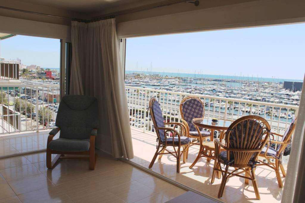Apartamento En Primera Linea De Playa Con Increibles Vistas サンタ・ポラ エクステリア 写真
