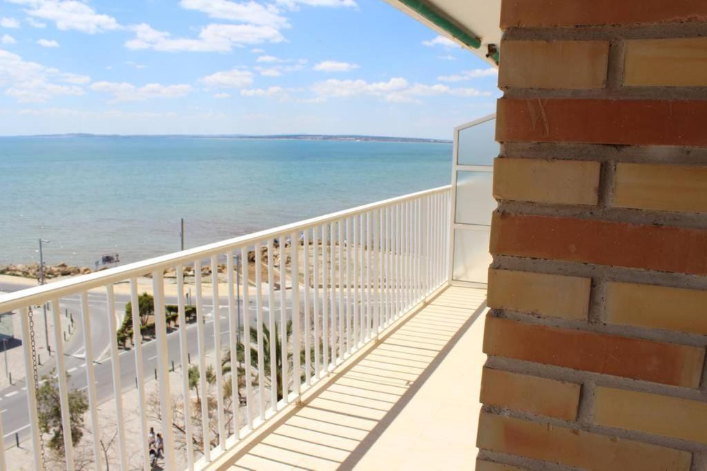 Apartamento En Primera Linea De Playa Con Increibles Vistas サンタ・ポラ エクステリア 写真
